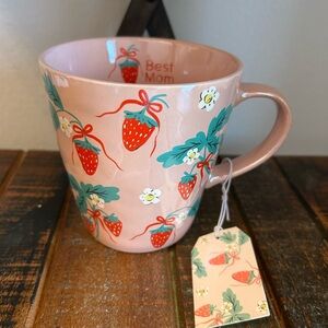 Prima Design BEST MOM Strawberry Mug Iridescent Pink Fruit Berries Mom NEW